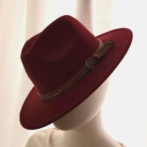 The Perfect Fedora 🖤 in Burgundy - NWOT
